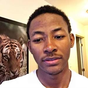 Meet your Posher, Abdoul